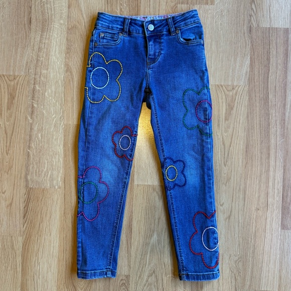 Mini Boden Other - EUC Boden Girls Flower Embroidered Jeans